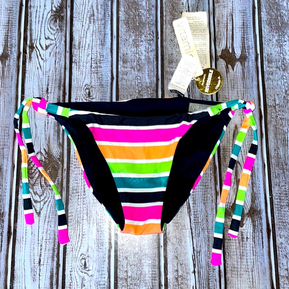 VITAMIN A. Bikini bottoms NWT